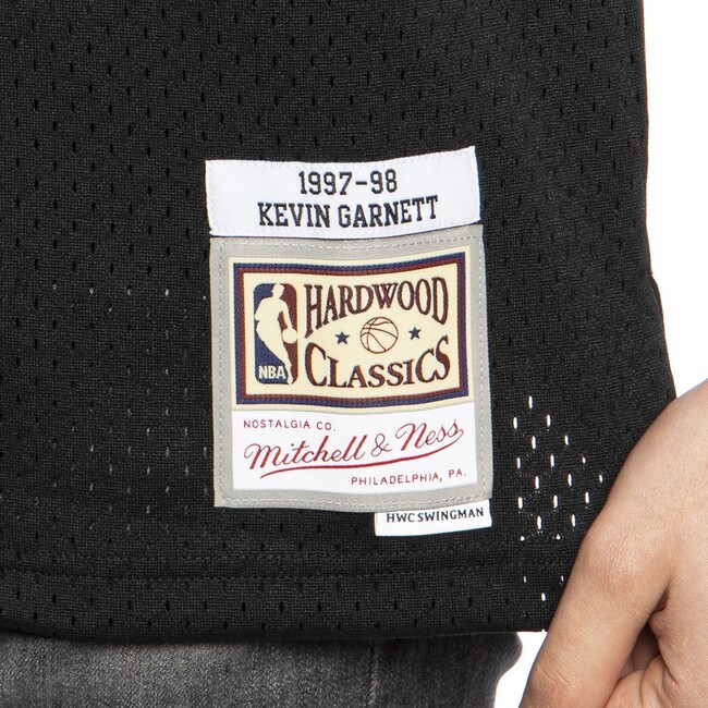 Mitchell & Ness Men's Minnesota Timberwolves Kevin Garnett #21 Swingman  Jersey