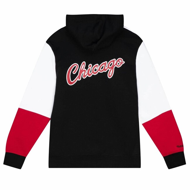 Shop Mitchell & Ness Chicago Bulls Hoodie (black) online