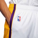 Mitchell &amp; Ness shorts Los Angeles Lakers white Swingman Shorts 