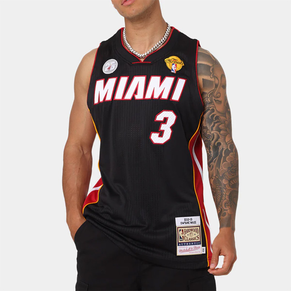 Jersey Mitchell & Ness Miami Heat #3 Dwyne Wade Authentic Road