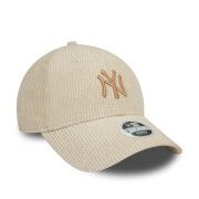 New Era 9Forty Womens MLB Cord NY Yankees Beige cap